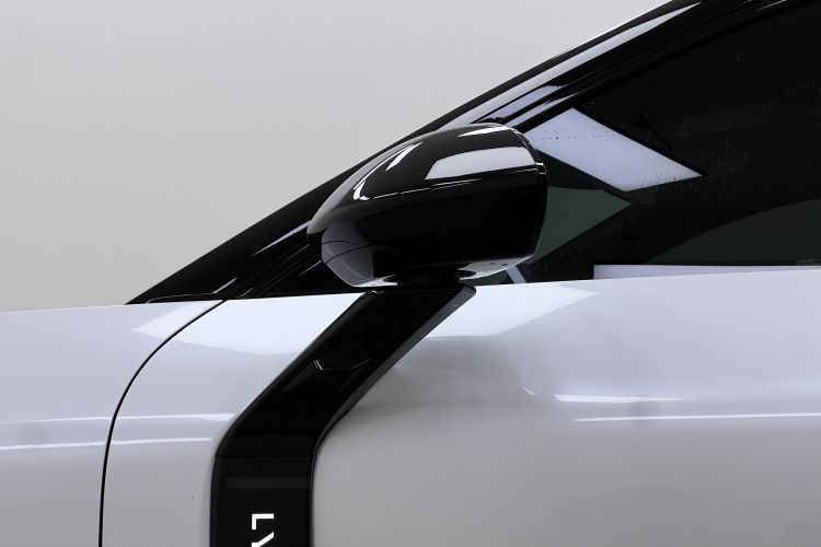 领克08 EM-P 2023款 245km 超长续航Halo车身外观6009