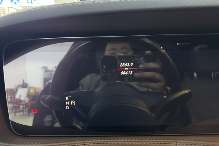 奔驰S级 2019款 S 350 L 豪华型 臻藏版中控内饰15