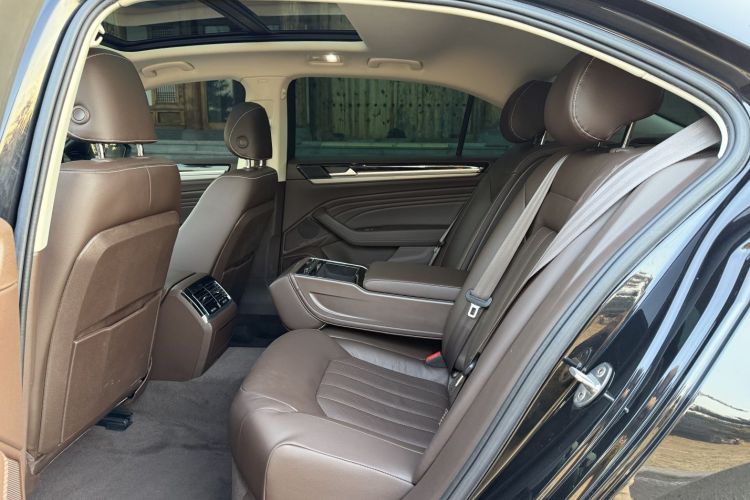 大众 辉昂 2021款 380TSI 豪华版中控内饰7003