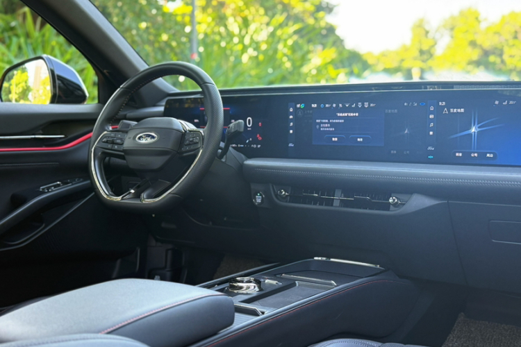 福特 蒙迪欧 2024款 2.0T E-混动运动版 ST-Line车身外观6004