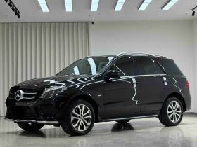 奔驰GLE 2019款 GLE 320 4MATIC 动感型臻藏版