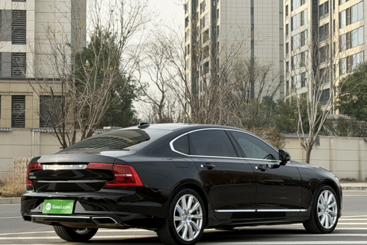 沃尔沃S90 2019款 T5 智雅版车身外观6004