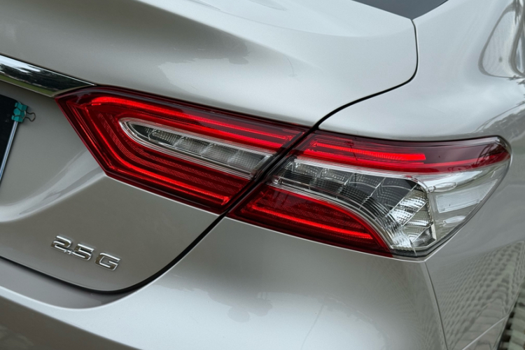 丰田 凯美瑞 2019款 2.5G 豪华版 国VI车身外观6007