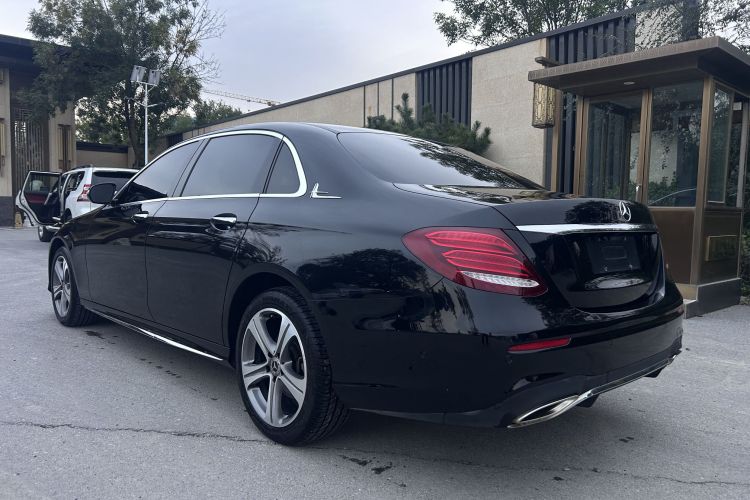 奔驰E级 2016款 E 200 L 运动型车身外观6004
