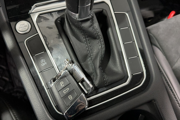 大众 迈腾 2018款 330TSI DSG 豪华型中控内饰7004