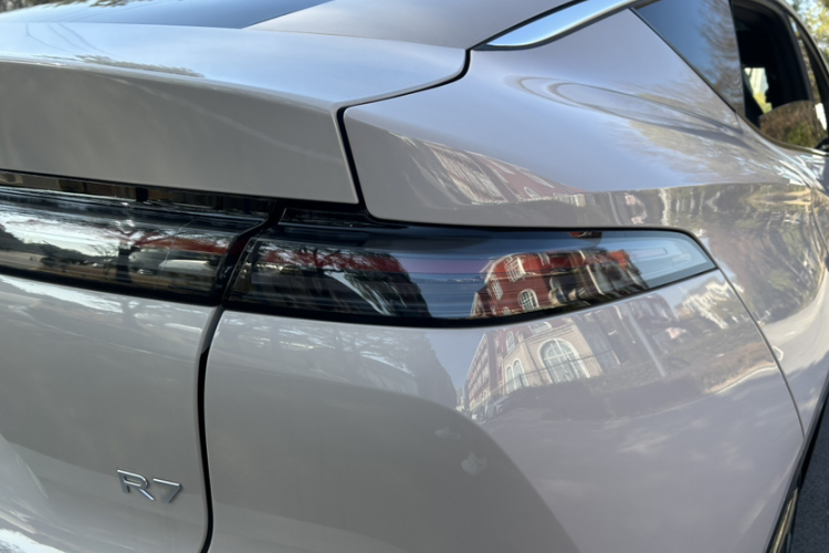 飞凡汽车 飞凡R7 2025款 长续版车身外观6007