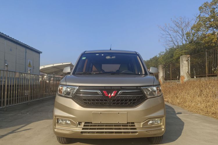 五菱汽车 五菱宏光V 2019款 1.5L标准型L2B局部细节24