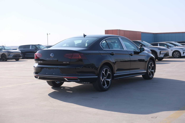 大众 迈腾 2026款 3000万辆甄选款 380TSI DSG豪华型车身外观6006