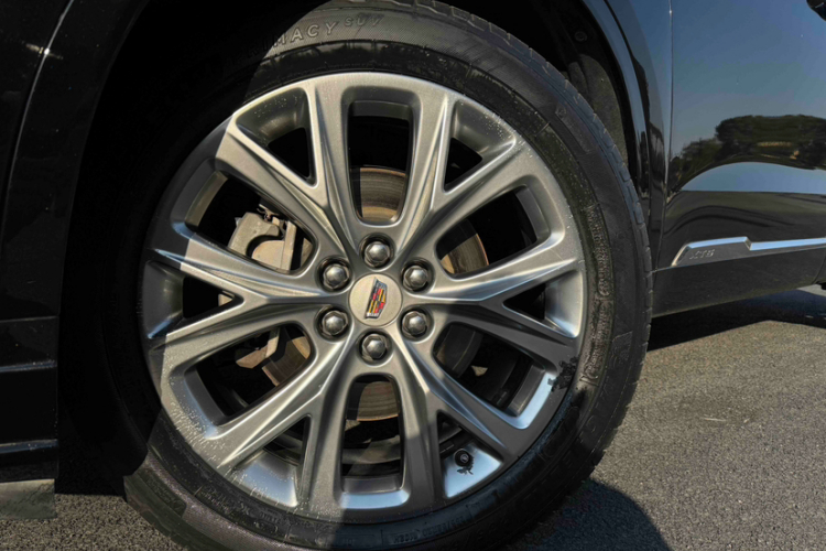 凯迪拉克XT6 2020款 改款 28T 六座四驱领先运动型车身外观6008