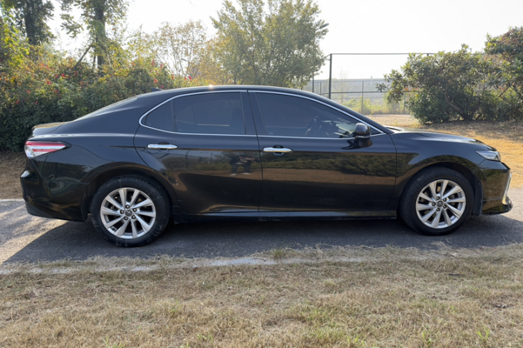 丰田 凯美瑞 2021款 2.0G 豪华版车身外观6007