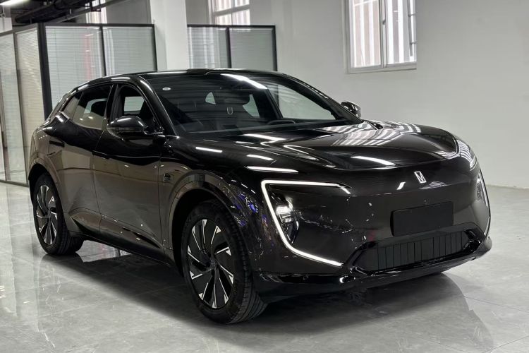 阿维塔07 2024款 Pro+纯电版车身外观6003