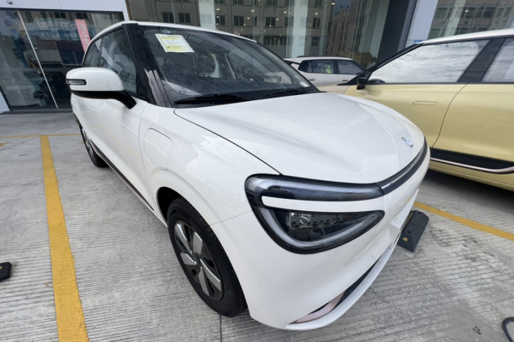 东风纳米 纳米01 2024款 焕新版 330 Air车身外观6002