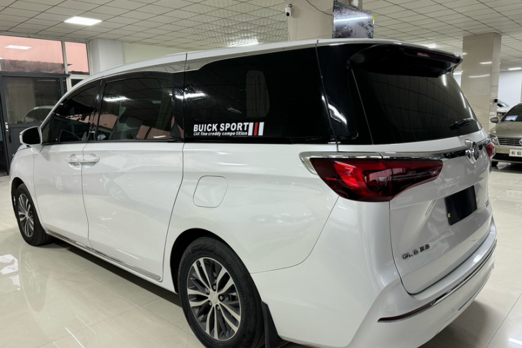 别克GL8 2023款 ES陆尊 舒适型车身外观6006