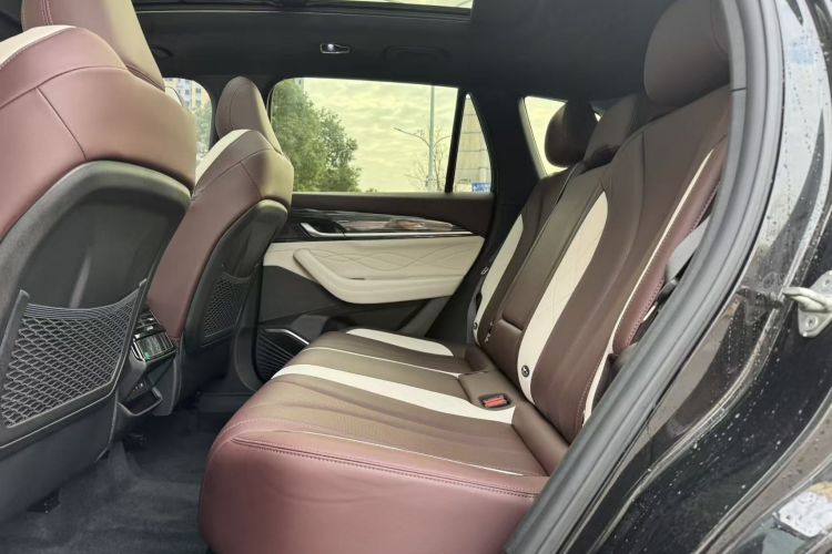 吉利汽车 星越L 2021款 2.0TD DCT EVO两驱智尊型中控内饰7008