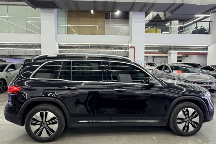 奔驰EQB 2022款 EQB 260车身外观6007