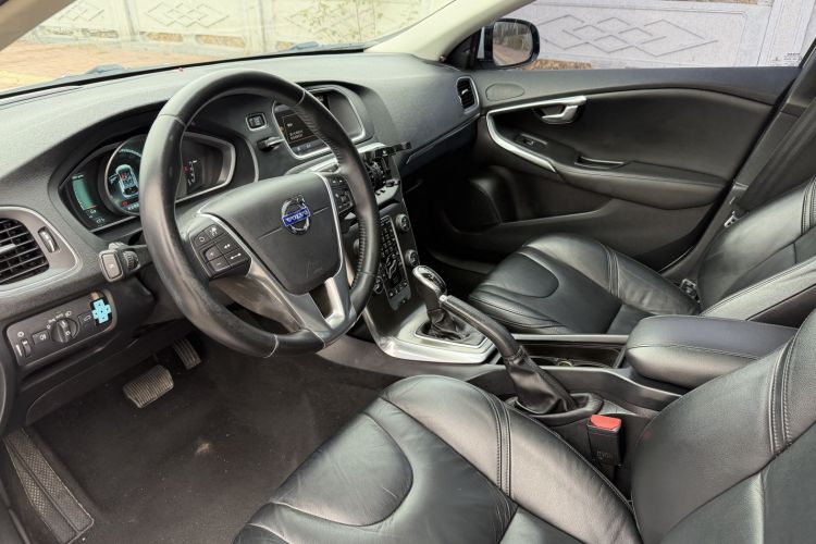 沃尔沃V40 2014款 2.0T 智雅版中控内饰7001