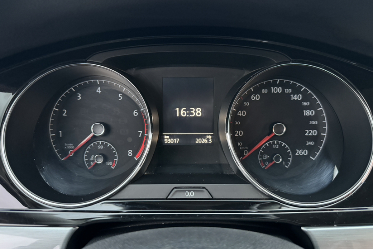 大众 凌渡 2015款 280TSI DSG舒适版中控内饰15