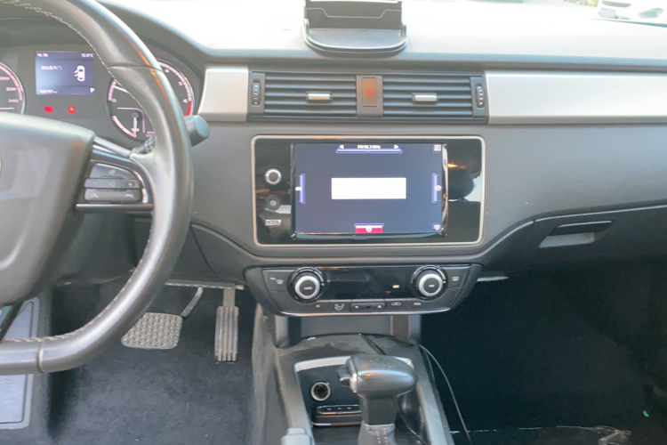 观致3 2017款 都市SUV 1.6T 自动致悦型局部细节16