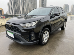 丰田 RAV4荣放 2024款 2.0L CVT两驱都市版