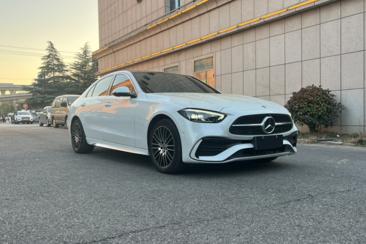 奔驰C级 2023款 改款二 C 260 L 运动版车身外观6002