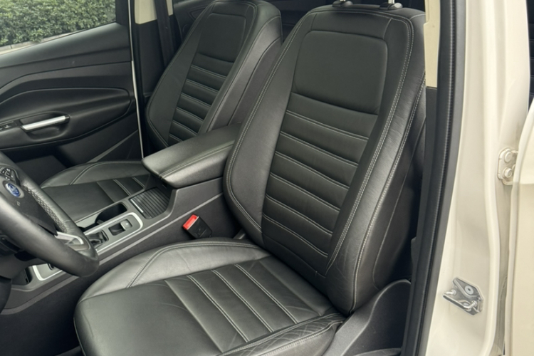 福特 翼虎 2017款 EcoBoost 180 四驱豪翼型中控内饰7004