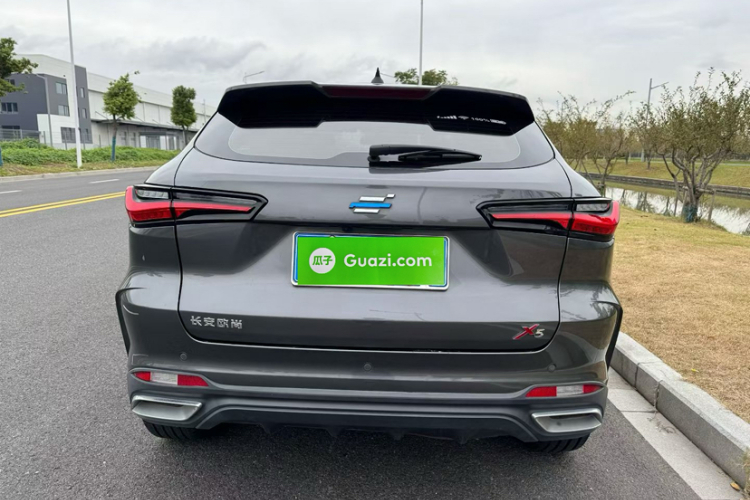 长安欧尚X5 2021款 1.6L CVT尊享型车身外观6008