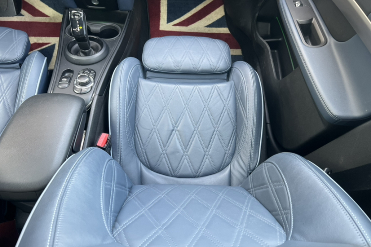 MINI Countryman 2022款 2.0T COOPER S ALL4局部细节24