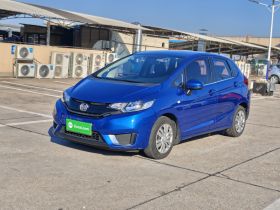 本田 飞度 2016款 1.5L LXS CVT舒适天窗版