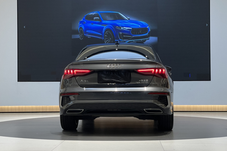 奥迪A3 2021款 A3L Limousine 35 TFSI 进取运动型车身外观6003