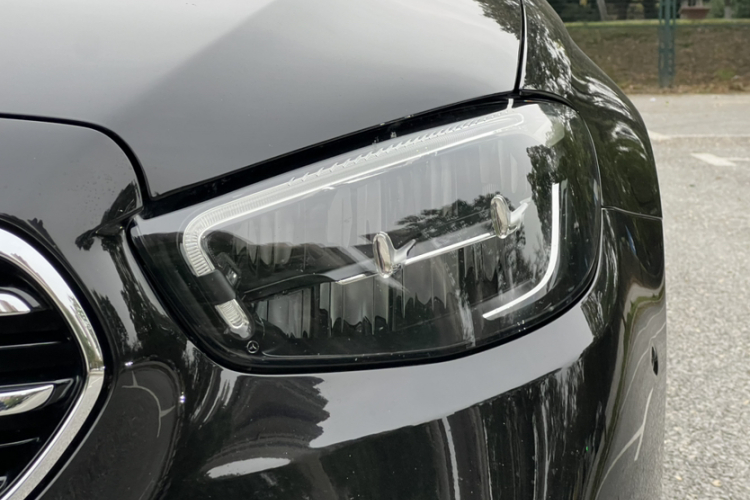 奔驰E级 2023款 E 300 L 豪华型车身外观6006