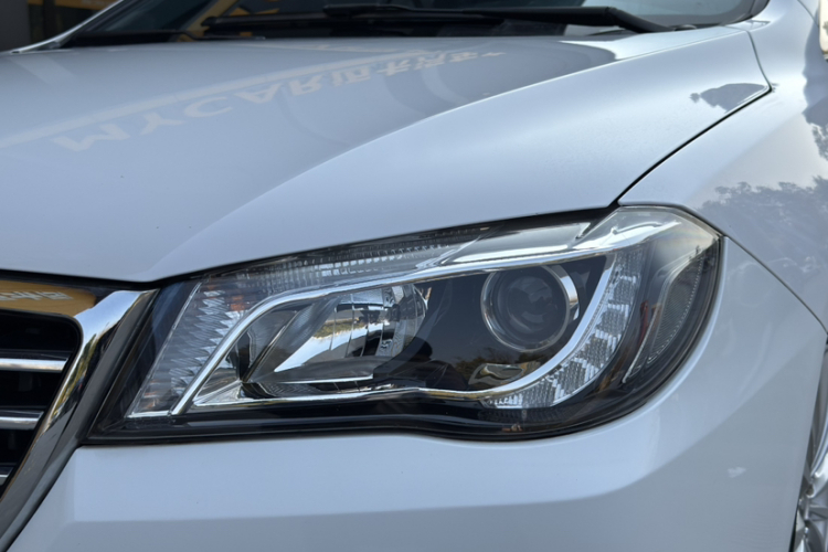 长城C50 2014款 升级版 1.5T 手动时尚型车身外观6008