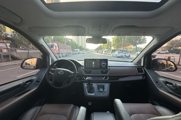 上汽大通MAXUS 大通G10 2018款 PLUS 2.0T 自动旗舰版中控内饰7003