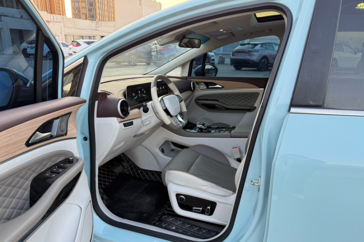 东风风行 风行游艇 2022款 1.5T DCT追风版局部细节19