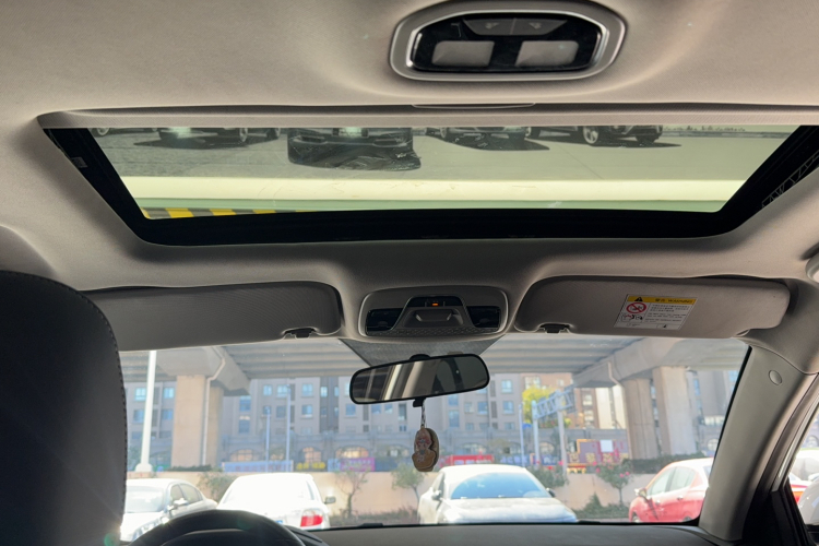 吉利汽车 帝豪 2021款 UP 1.5L CVT豪华型局部细节22