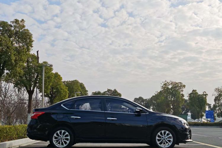 日产 轩逸 2018款 1.6XV CVT尊享版车身外观6008