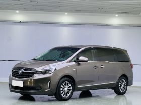 别克GL8 2021款 陆上公务舱 652T 智慧豪华型