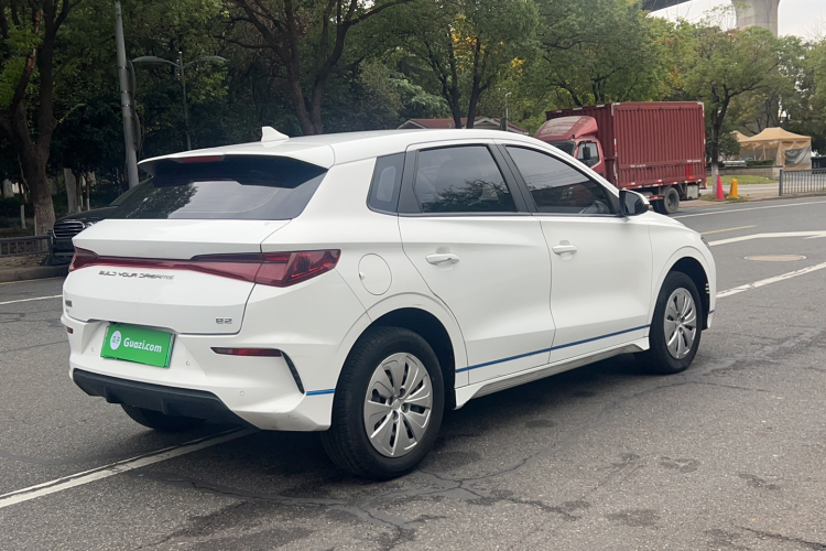 比亚迪e2 2020款 升级版 标准续航版 标准型车身外观6004