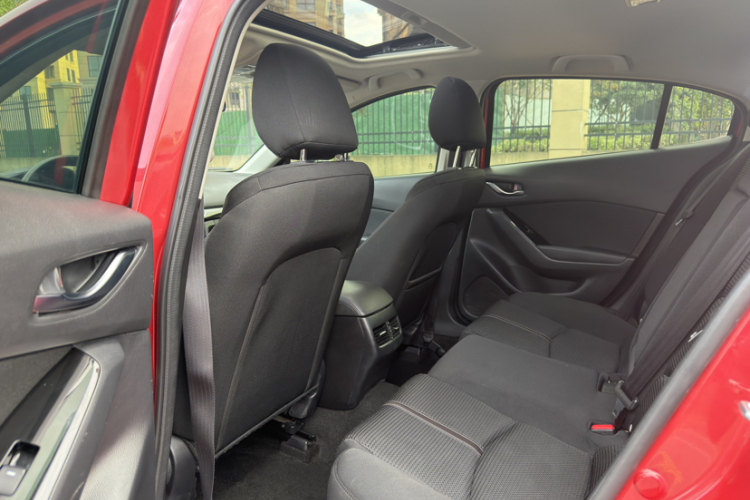 马自达3 昂克赛拉 2017款 三厢 1.5L 自动豪华型 国V局部细节22