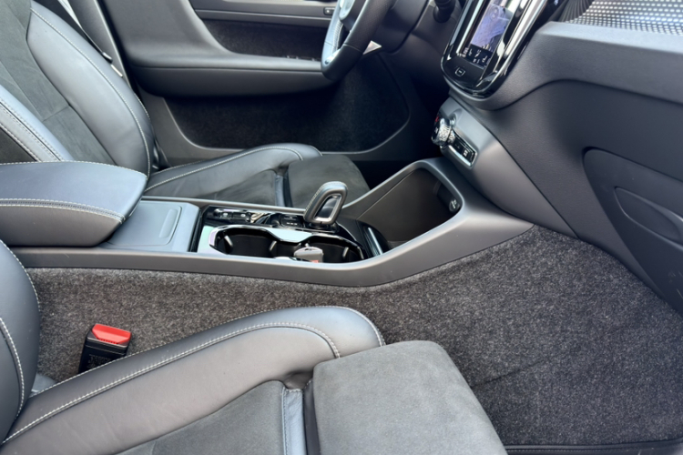 沃尔沃XC40 2021款 T5 四驱智雅运动版中控内饰7005