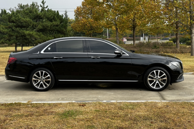 奔驰E级 2020款 E 260 L车身外观6003