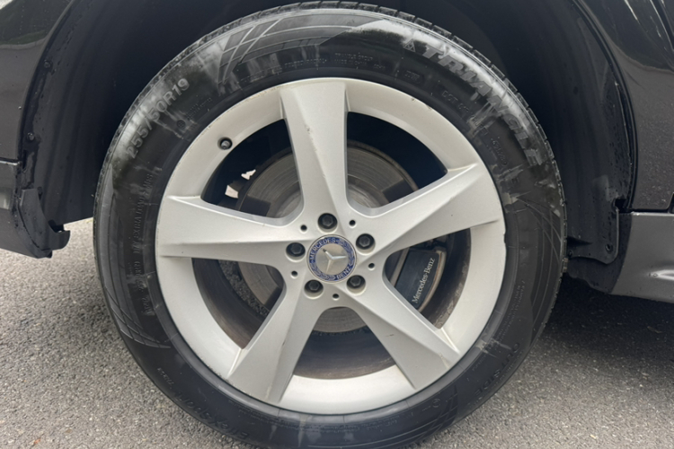 奔驰M级 2014款 ML 320 4MATIC车身外观6008