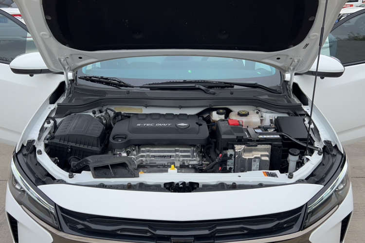 雪佛兰 科鲁泽 2024款 1.5L 双离合悦享版局部细节24