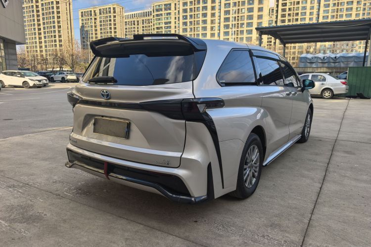 丰田 赛那SIENNA 2021款 2.5L混动 舒适版车身外观6007