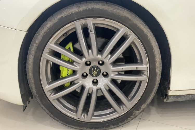 玛莎拉蒂 Ghibli 2014款 3.0T 标准版车身外观6006