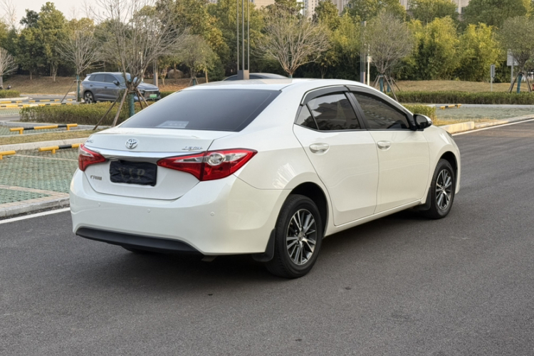 丰田 雷凌 2014款 1.6G CVT精英版车身外观6001