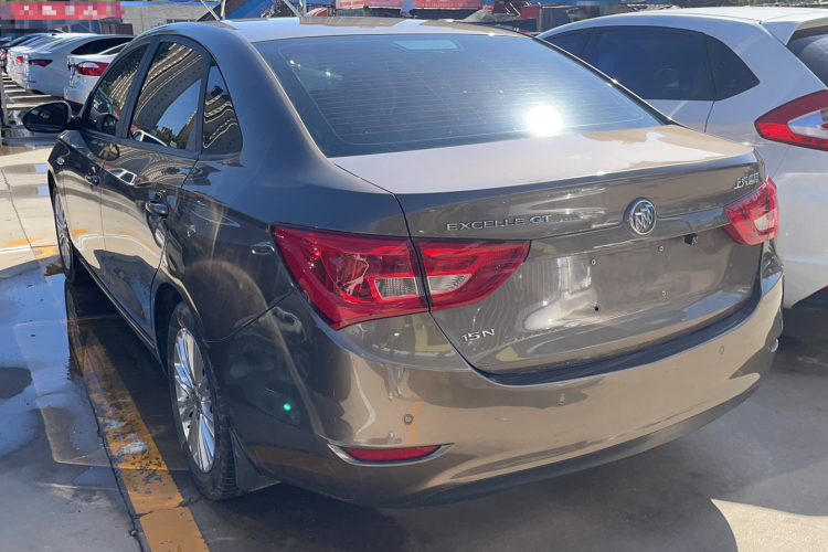 别克 英朗 2016款 15N 自动精英型车身外观6010