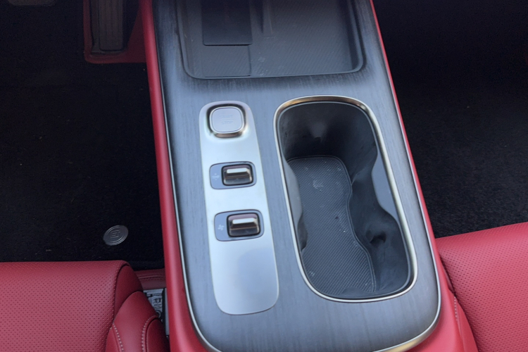 小米汽车 小米SU7 2024款 后驱长续航智驾版局部细节18