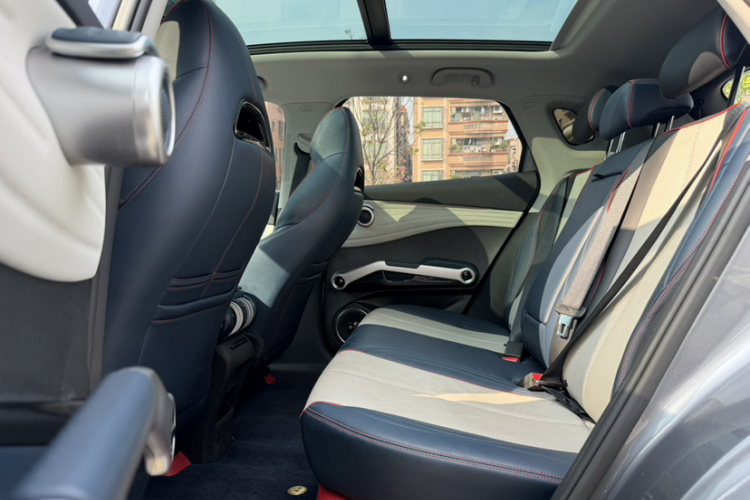 比亚迪 元PLUS 2022款 510KM 旗舰型PLUS中控内饰7013