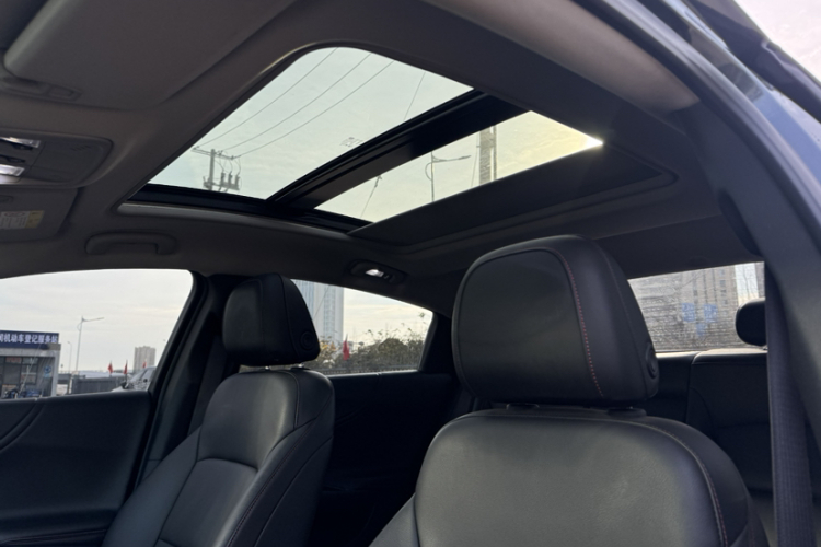 雪佛兰 迈锐宝XL 2020款 Redline 550T 自动锐联版中控内饰7010