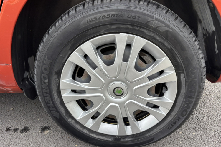 斯柯达 晶锐 2014款 1.4L 手动晶致版车身外观6010